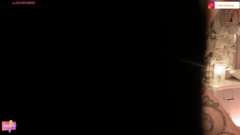 Amber  online show from October 24, 2025, 8:49 pm