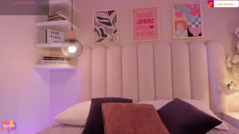 Amber  online show from October 30, 2025, 8:31 pm