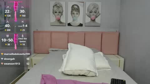 Snapshot of cute__emma chatting on January 4, 2025, 5:27 am online show from January 4, 2025, 5:27 am