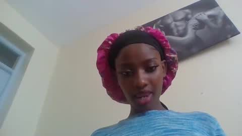cute annah online show from March 1, 2025, 11:39 am