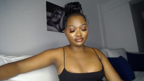 Liya online show from March 2, 2025, 4:32 pm