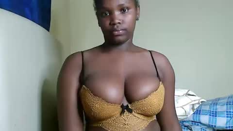 V EE online show from January 18, 2025, 12:26 pm