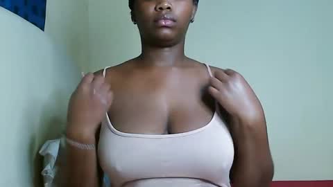 V EE online show from January 23, 2025, 1:35 pm