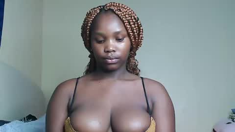 V EE online show from January 27, 2025, 1:09 pm