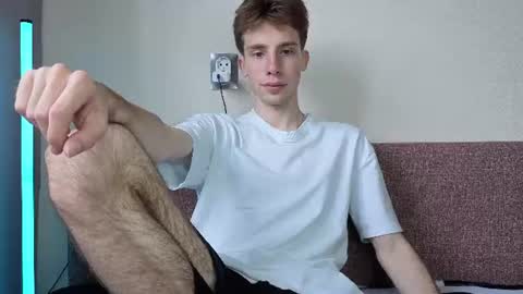 Snapshot of cute_brian chatting on July 3, 2026, 7:59 am Im Brian online show from July 3, 2026, 7:59 am