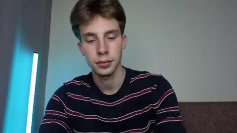 Snapshot of cute_brian chatting on July 14, 2026, 6:13 pm Im Brian online show from July 14, 2026, 6:13 pm