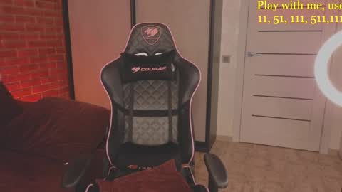 Snapshot of cute_darina chatting on January 28, 2025, 7:53 am Everyday stream in the same time online show from January 28, 2025, 7:53 am