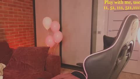 Snapshot of cute_darina chatting on February 16, 2025, 1:58 am Everyday stream in the same time online show from February 16, 2025, 1:58 am