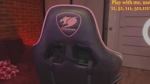 Snapshot of cute_darina chatting on March 11, 2025, 1:37 am Everyday stream in the same time online show from March 11, 2025, 1:37 am