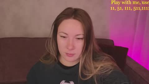 Snapshot of cute_darina chatting on October 9, 2025, 1:47 am Everyday stream in the same time online show from October 9, 2025, 1:47 am