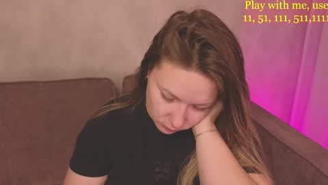 Snapshot of cute_darina chatting on October 30, 2025, 1:40 am Everyday stream in the same time online show from October 30, 2025, 1:40 am