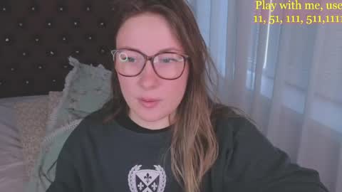 Everyday stream in the same time online show from April 15, 2026, 1:45 am