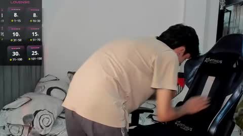 Diego online show from October 8, 2025, 11:02 pm