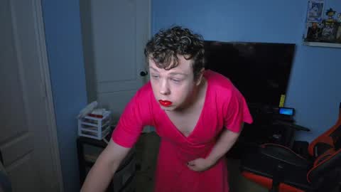 Snapshot of cute_doll_vanessa chatting on April 22, 2026, 7:33 am cute_doll_vanessa online show from April 22, 2026, 7:33 am