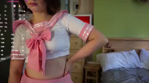 Snapshot of cute_emiliya chatting on June 22, 2026, 7:49 am Emily online show from June 22, 2026, 7:49 am