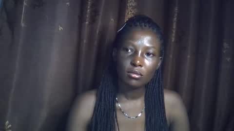 Snapshot of cute_emmy1 chatting on October 28, 2025, 2:37 am cute_emmy1 online show from October 28, 2025, 2:37 am