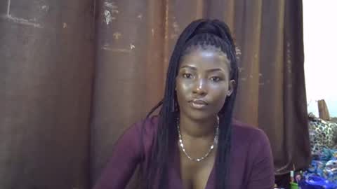 Snapshot of cute_emmy1 chatting on October 30, 2025, 11:44 am cute_emmy1 online show from October 30, 2025, 11:44 am