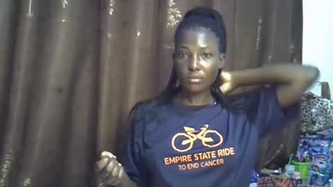 Snapshot of cute_emmy1 chatting on November 2, 2025, 4:37 am cute_emmy1 online show from November 2, 2025, 4:37 am