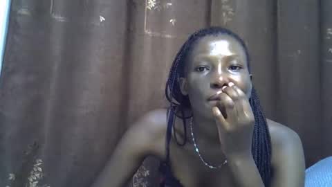 Snapshot of cute_emmy1 chatting on November 14, 2025, 9:13 pm cute_emmy1 online show from November 14, 2025, 9:13 pm