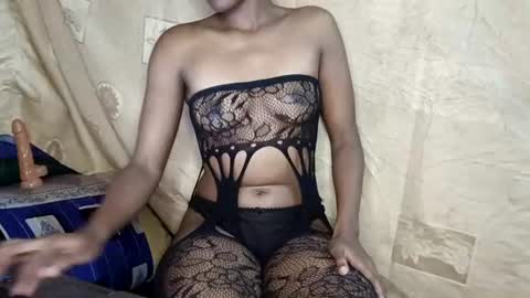 Snapshot of cute_favour2001 chatting on June 14, 2026, 11:12 am favour online show from June 14, 2026, 11:12 am