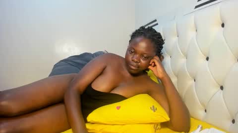 cute_gee43 online show from January 18, 2026, 10:46 pm