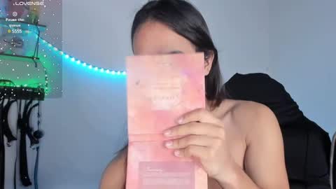 Snapshot of cute_horny12 chatting on February 24, 2025, 5:22 am Cute horny1 online show from February 24, 2025, 5:22 am