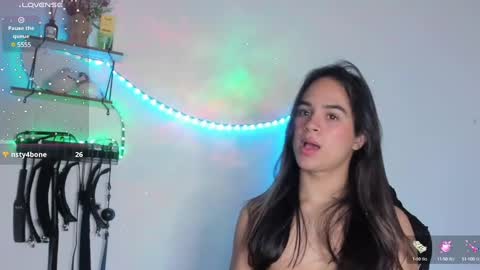 Snapshot of cute_horny12 chatting on February 25, 2025, 8:14 am Cute horny1 online show from February 25, 2025, 8:14 am