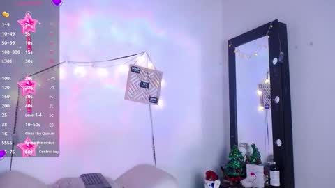 Snapshot of cute_horny12 chatting on November 14, 2025, 1:59 am Cute horny1 online show from November 14, 2025, 1:59 am