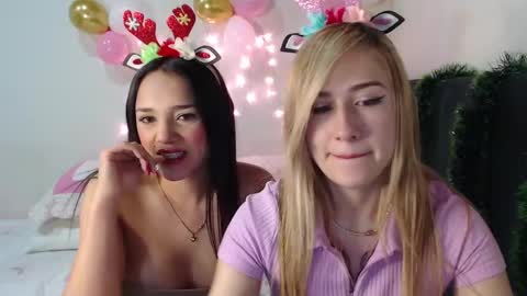 Snapshot of cute_isaa chatting on December 29, 2024, 9:41 pm Isabella online show from December 29, 2024, 9:41 pm