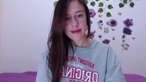 Snapshot of cute_isaa chatting on May 7, 2026, 11:10 pm Isabella online show from May 7, 2026, 11:10 pm