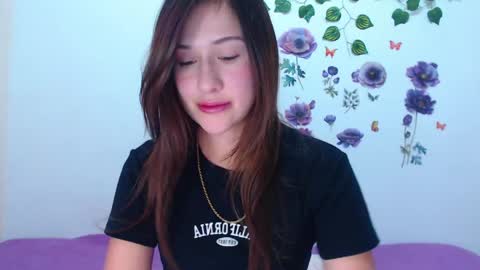 Snapshot of cute_isaa chatting on May 12, 2026, 11:46 pm Isabella online show from May 12, 2026, 11:46 pm
