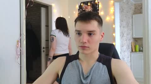 Snapshot of cute_junk chatting on February 27, 2025, 6:07 am Kite and Jack online show from February 27, 2025, 6:07 am