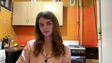 cute_kitte online show from February 25, 2025, 9:46 pm