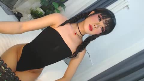 Snapshot of cute_maloi chatting on April 24, 2026, 12:07 pm Jane online show from April 24, 2026, 12:07 pm