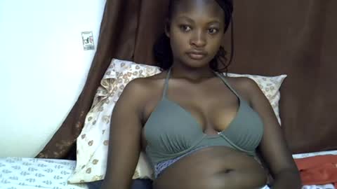 Snapshot of cute_melissa1 chatting on June 13, 2026, 9:29 am cute_melissa1 online show from June 13, 2026, 9:29 am