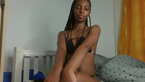 cute messy online show from February 1, 2026, 4:11 am