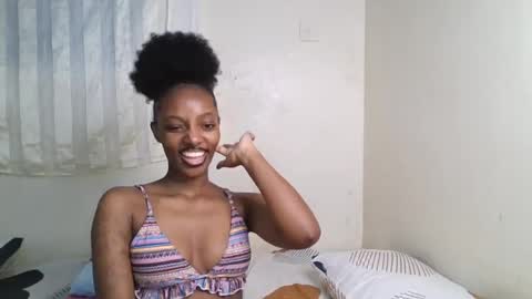 Snapshot of cute_messy chatting on June 24, 2026, 10:42 pm cute messy online show from June 24, 2026, 10:42 pm