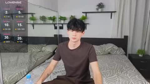 Snapshot of cute_mikex chatting on October 26, 2025, 6:25 pm Mike online show from October 26, 2025, 6:25 pm