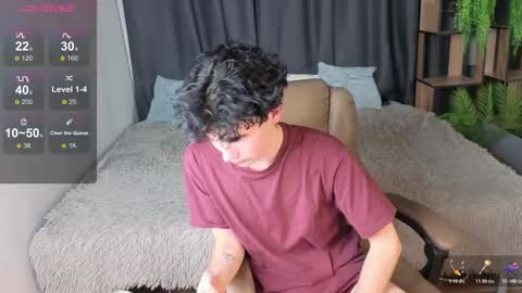 Snapshot of cute_mikex chatting on November 1, 2025, 6:21 pm Mike online show from November 1, 2025, 6:21 pm