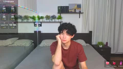 Snapshot of cute_mikex chatting on November 26, 2025, 7:04 pm Mike online show from November 26, 2025, 7:04 pm