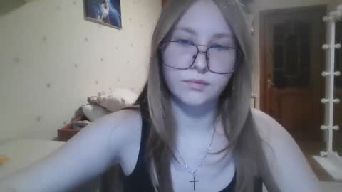 Veronica online show from March 3, 2026, 9:31 pm