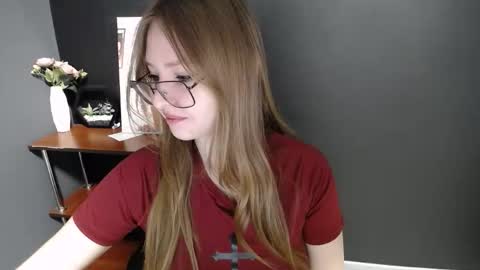 Veronica online show from March 24, 2026, 7:46 am