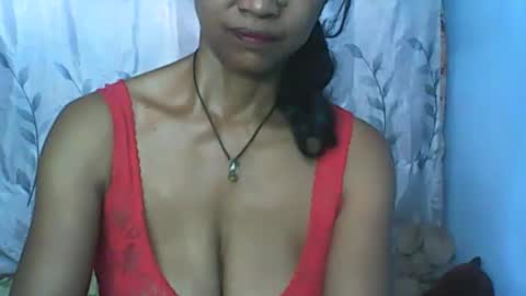 Snapshot of cute_moll chatting on February 14, 2025, 11:42 am murielle online show from February 14, 2025, 11:42 am