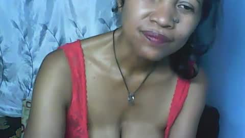 Snapshot of cute_moll chatting on February 24, 2025, 6:58 pm murielle online show from February 24, 2025, 6:58 pm