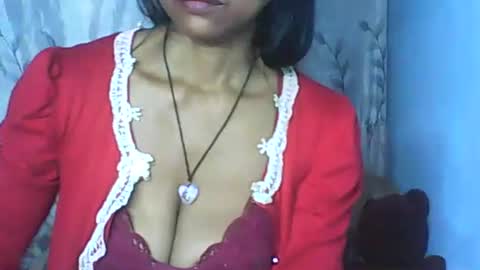 Snapshot of cute_moll chatting on October 14, 2025, 7:31 am murielle online show from October 14, 2025, 7:31 am