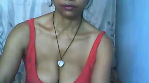 Snapshot of cute_moll chatting on October 22, 2025, 11:10 am murielle online show from October 22, 2025, 11:10 am