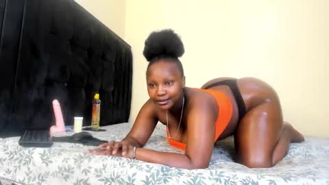 Snapshot of cute_n_nasty chatting on December 3, 2024, 9:33 am cute n nasty online show from December 3, 2024, 9:33 am