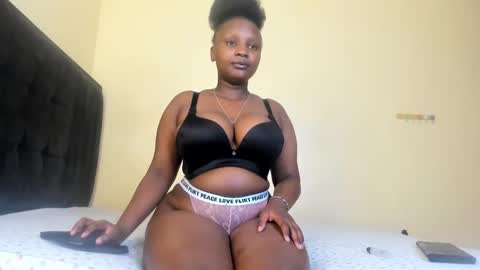 Snapshot of cute_n_nasty chatting on December 6, 2024, 8:15 am cute n nasty online show from December 6, 2024, 8:15 am