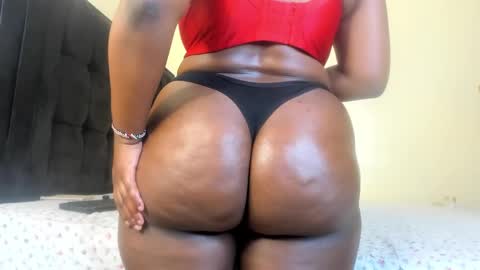 Snapshot of cute_n_nasty chatting on December 11, 2024, 2:30 am cute n nasty online show from December 11, 2024, 2:30 am