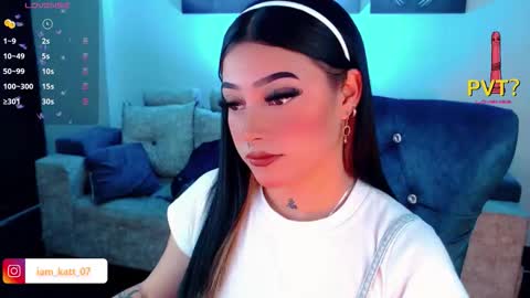 Snapshot of cute_sarita18 chatting on September 19, 2025, 10:43 pm Sarita online show from September 19, 2025, 10:43 pm